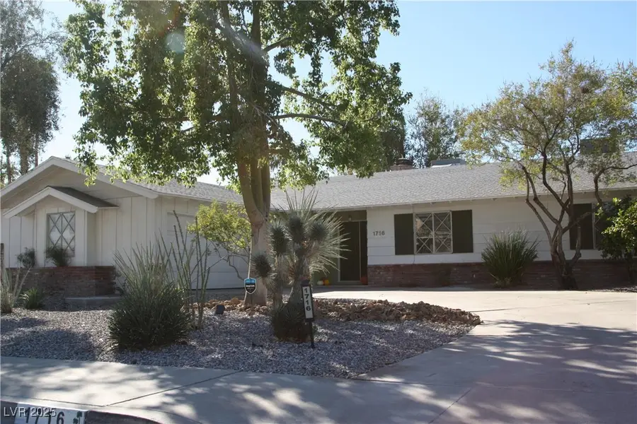 1716 Chapman Drive, Las Vegas, NV 89104 - Image #2