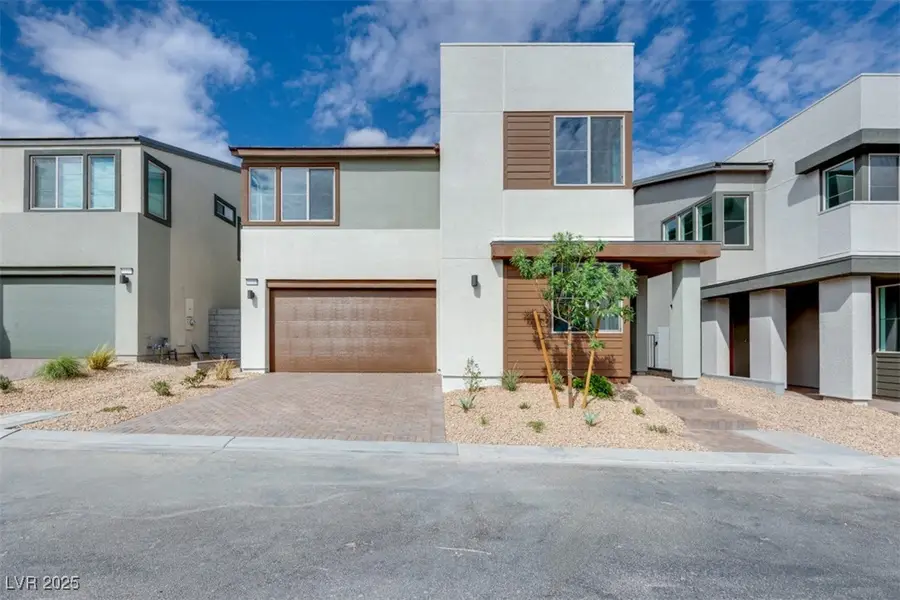 10119 Canyon Pine Street, Las Vegas, NV 89166 - Image #2