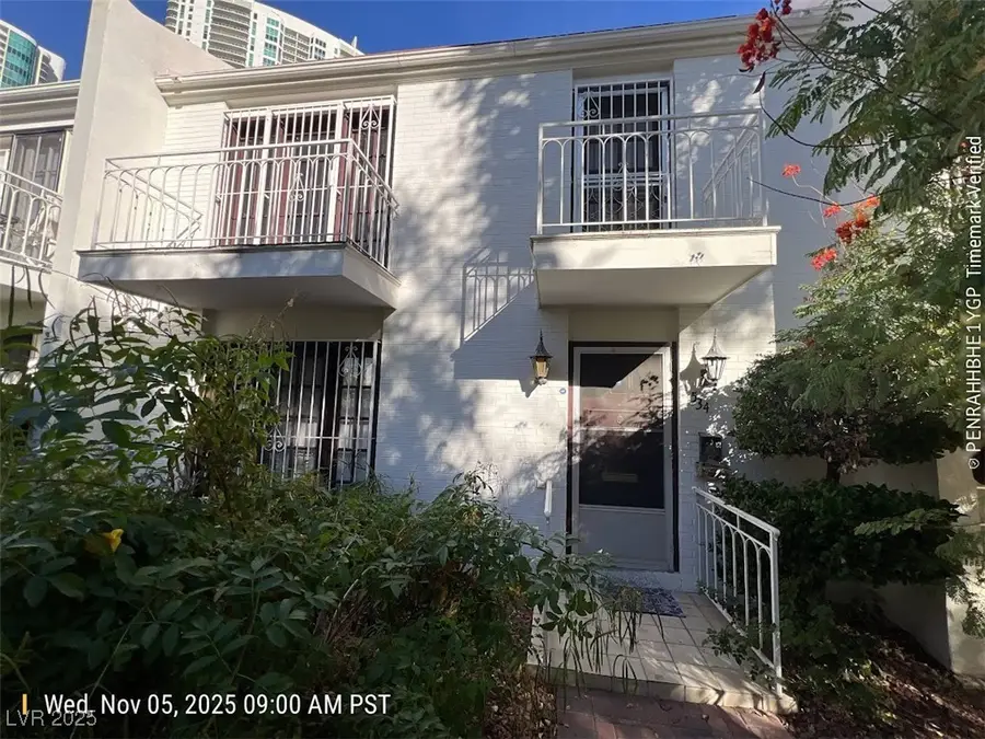 534 Tam O Shanter, Las Vegas, NV 89109 - Image #2