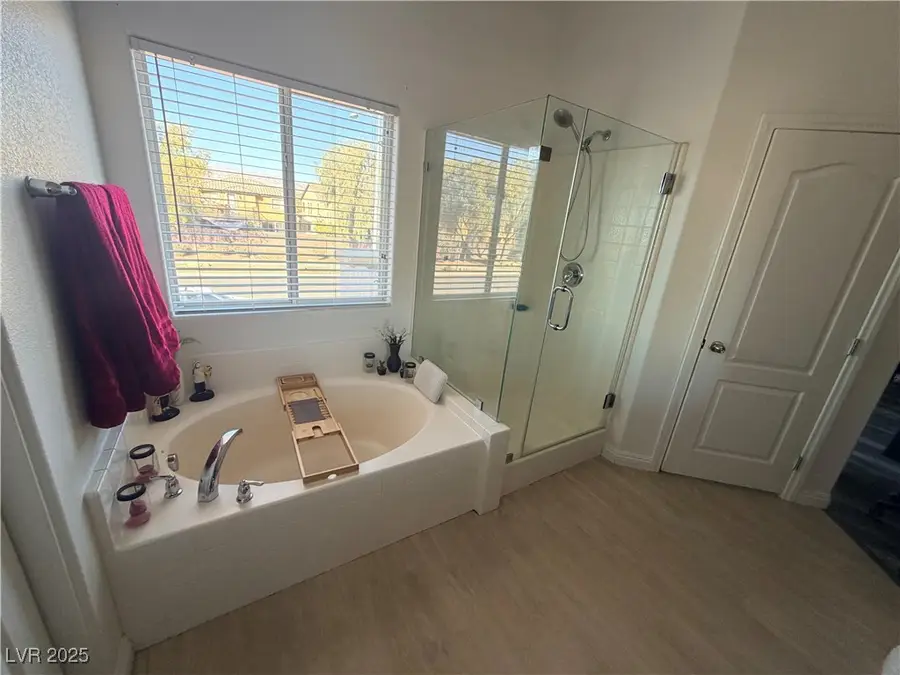 2016 Pink Lily, North Las Vegas, NV 89081 - Image #2