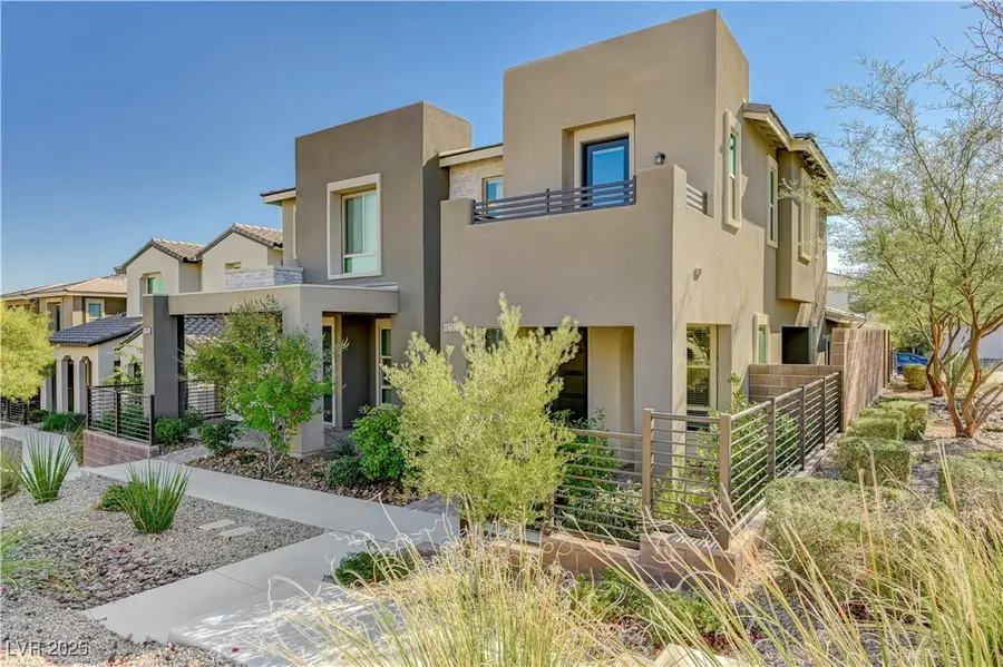 11736 Redwood Mountain Avenue, Las Vegas, NV 89138 - Image #2