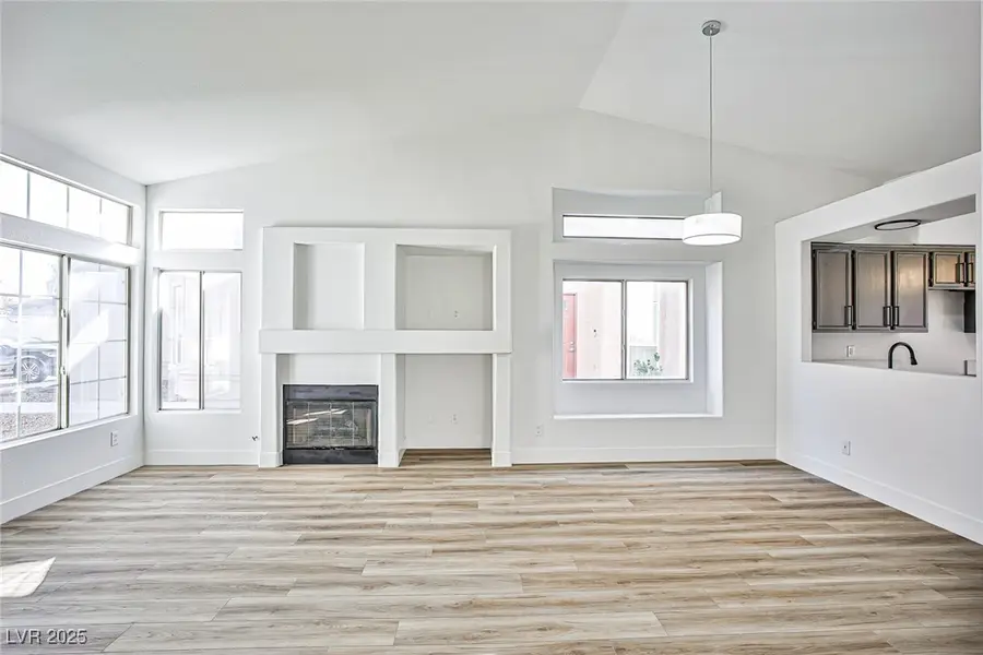 3323 Outlook Point Street, North Las Vegas, NV 89032 - Image #2