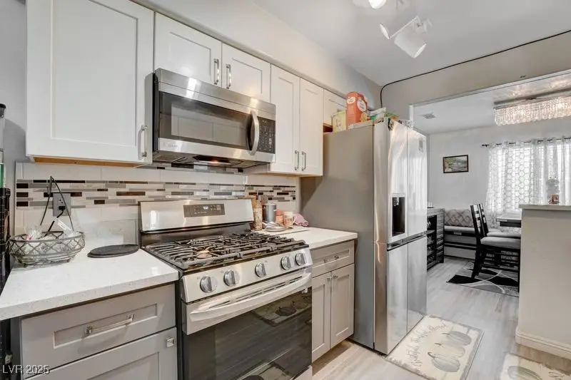 8445 Pacific Fountain Avenue, Las Vegas, NV 89117 - Image #2