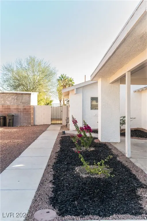 3930 Calle Esquina, Las Vegas, NV 89103 - Image #3