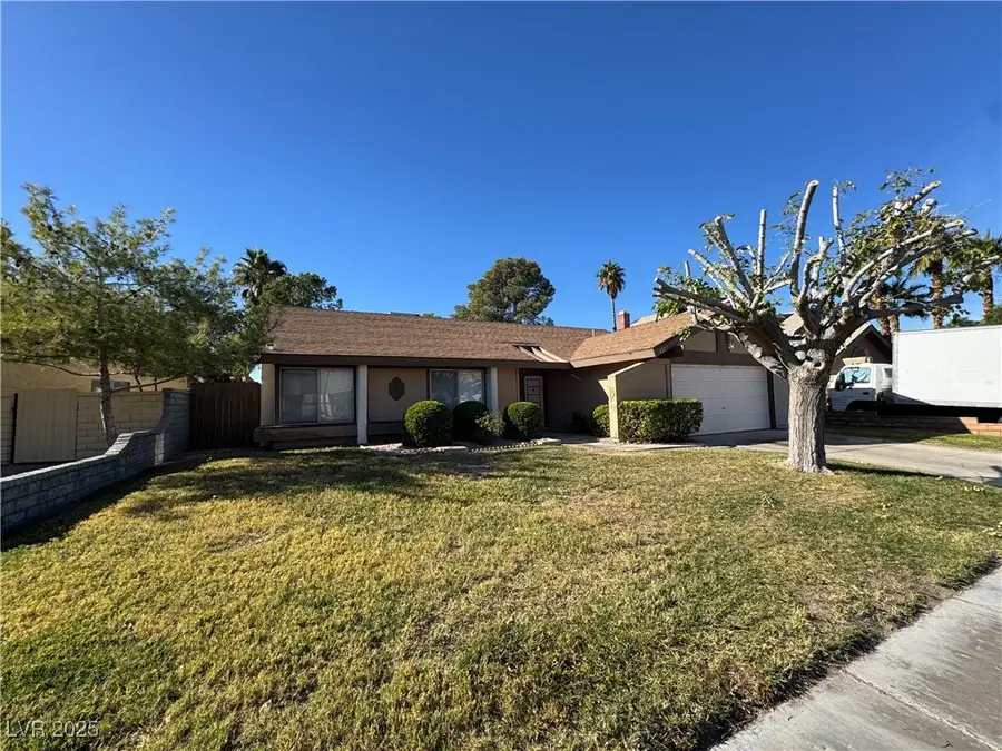 4227 Newcastle Road, Las Vegas, NV 89103 - Image #2