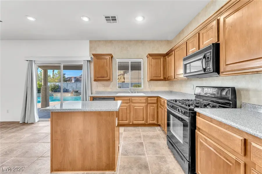 7623 Silent Falls Street, Las Vegas, NV 89123 - Image #3