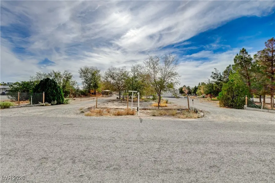 4161 E Mcgraw Road, Pahrump, NV 89061 - Image #2