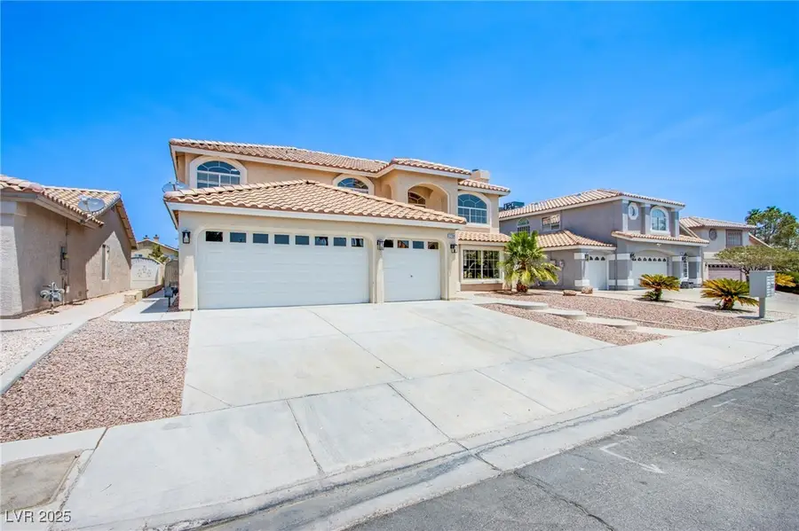 2704 Coventry Green Avenue, Henderson, NV 89074 - Image #3
