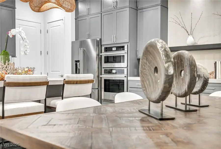 9050 Dolce Brezza Street, Las Vegas, NV 89166 - Image #3