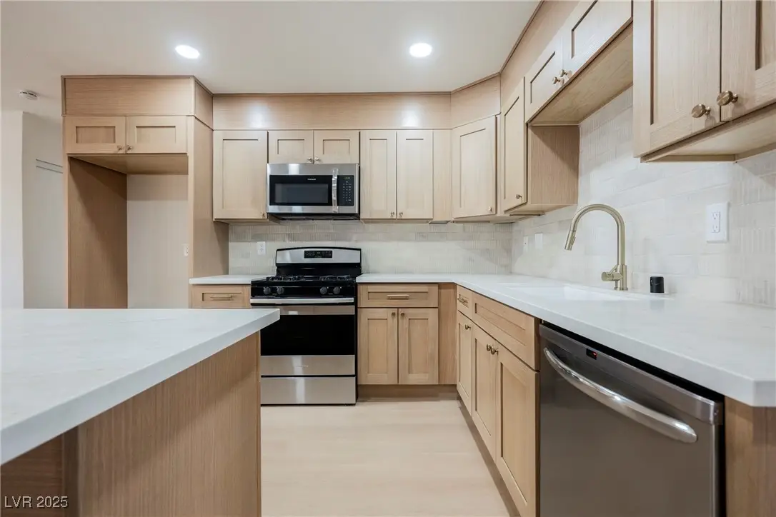 3785 Lone Oak Street, Las Vegas, NV 89115 - Image #1