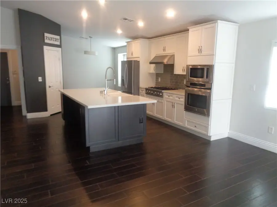4441 Meadowlark Wing Way, North Las Vegas, NV 89084 - Image #3