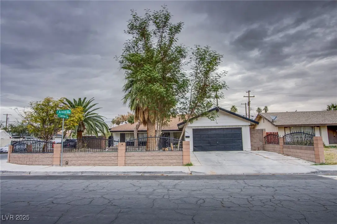 2901 Armin Avenue, Las Vegas, NV 89101 - Image #1
