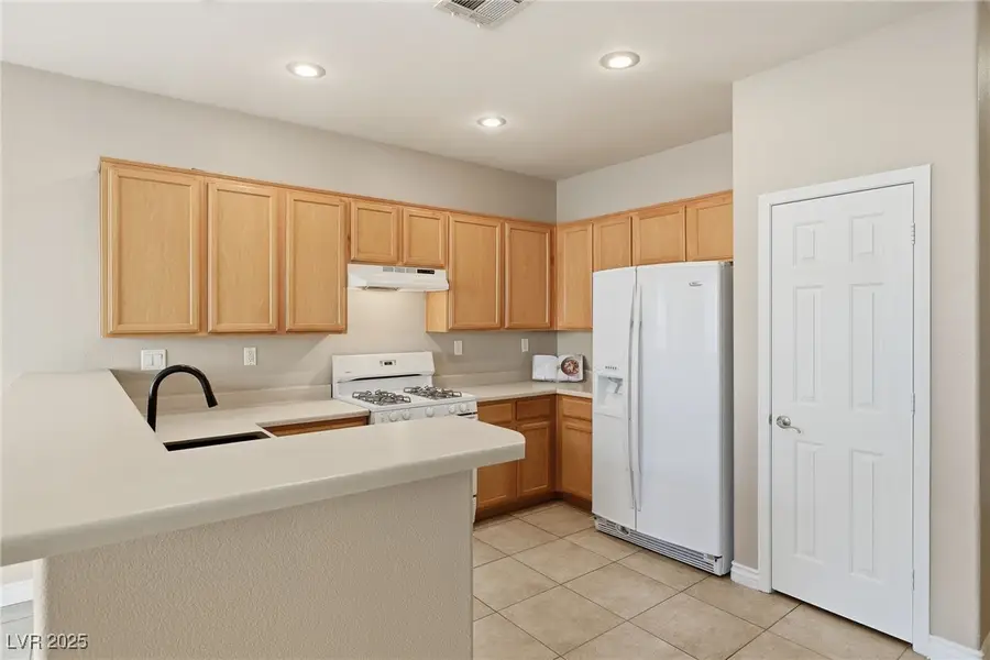 5526 Megan Faye Street, North Las Vegas, NV 89031 - Image #3