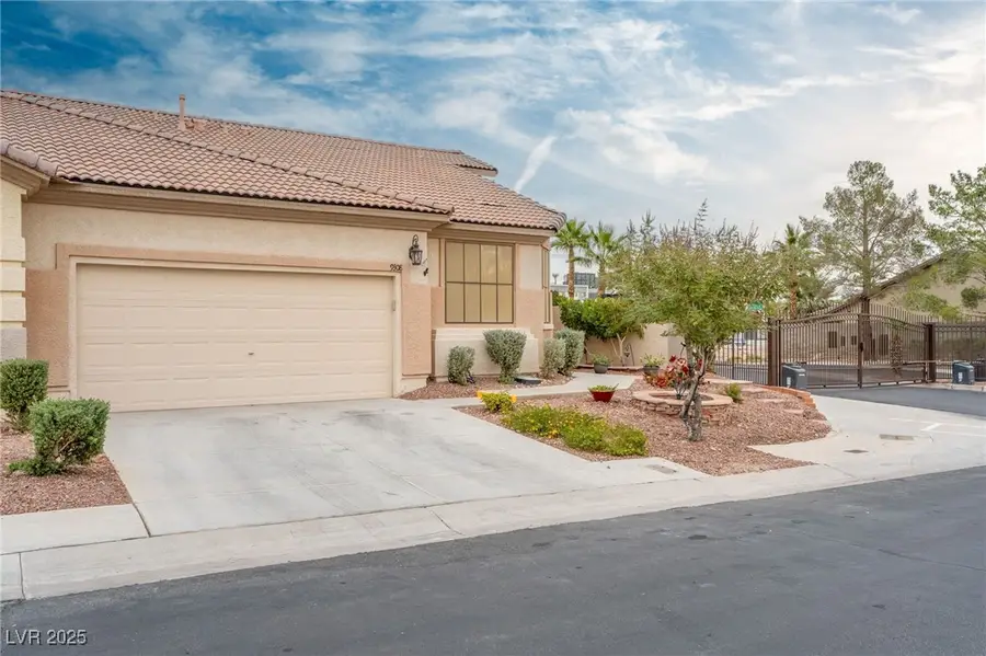 9308 Mandeville Bay Avenue, Las Vegas, NV 89148 - Image #2