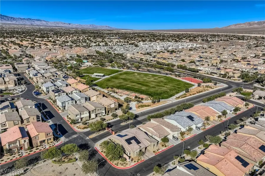 7517 Crested Moon Street, North Las Vegas, NV 89084 - Image #2