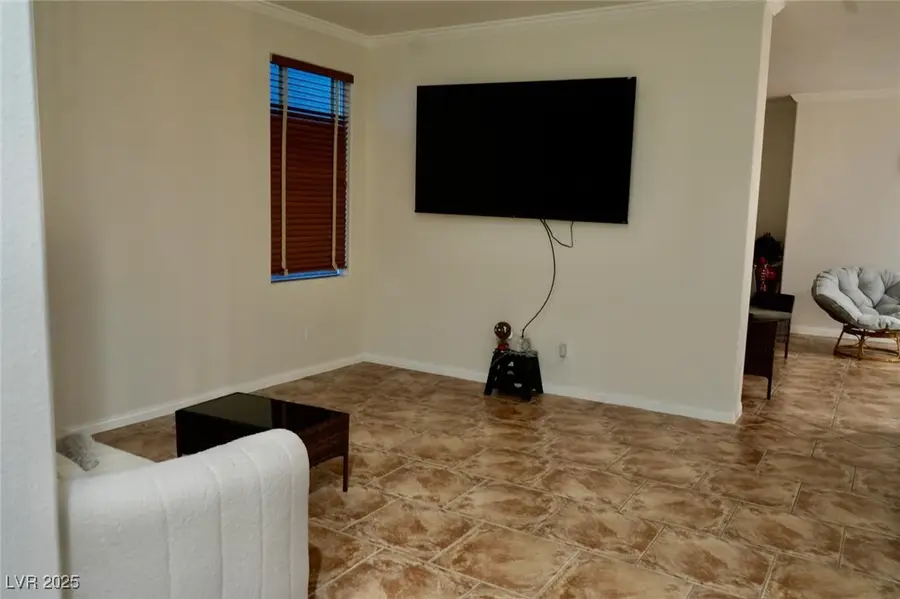 8042 Earl Grey Court, Las Vegas, NV 89117 - Image #2