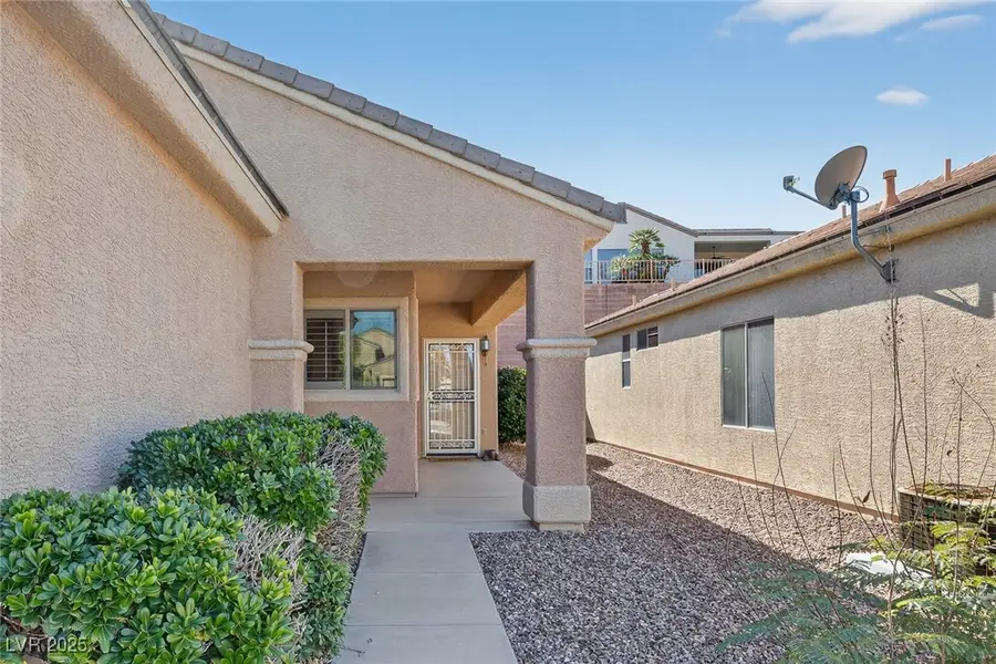 545 Cypress Gardens Place, Henderson, NV 89012 - Image #3