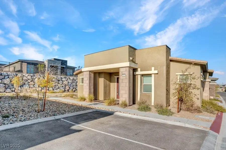925 Allister Fields Lane, Las Vegas, NV 89138 - Image #2