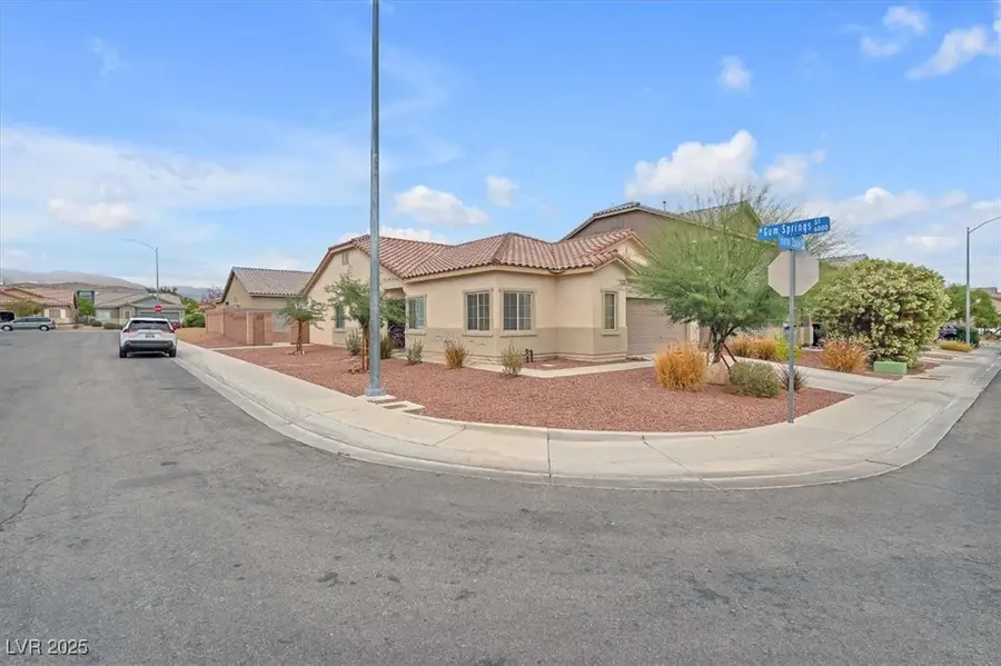 620 Horse Stable Avenue, North Las Vegas, NV 89081 - Image #2