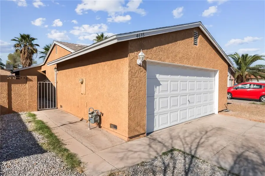 4635 Lady Bug Circle, Las Vegas, NV 89122 - Image #2