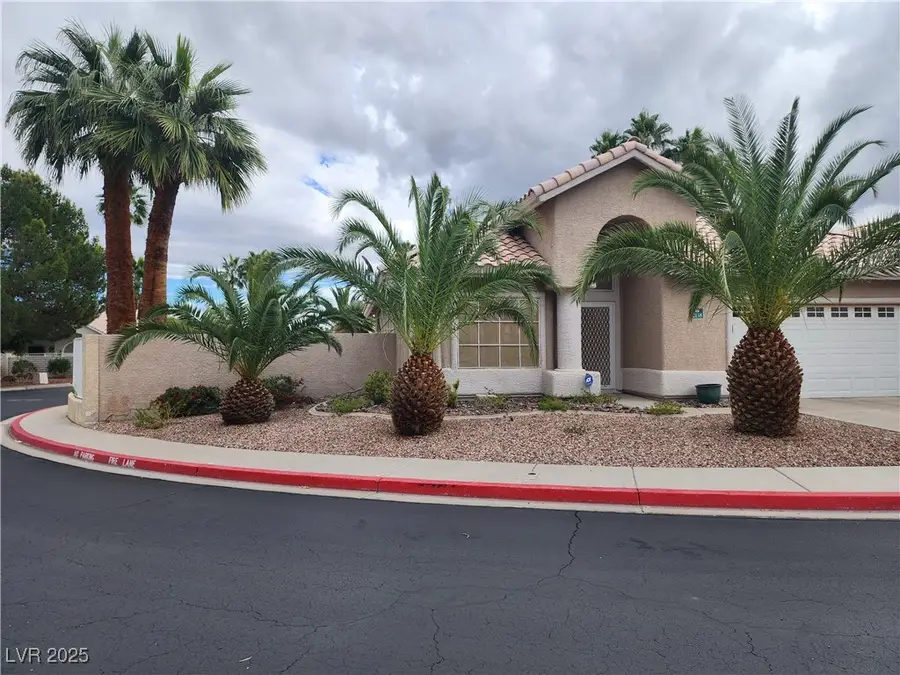 2138 Eaglepath Circle, Henderson, NV 89074 - Image #2