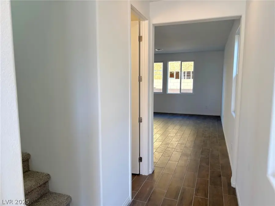 7060 Port Stephens Street, North Las Vegas, NV 89084 - #3