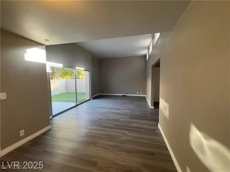4239 Brockton Green Court, Las Vegas, NV 89110 - Image #2