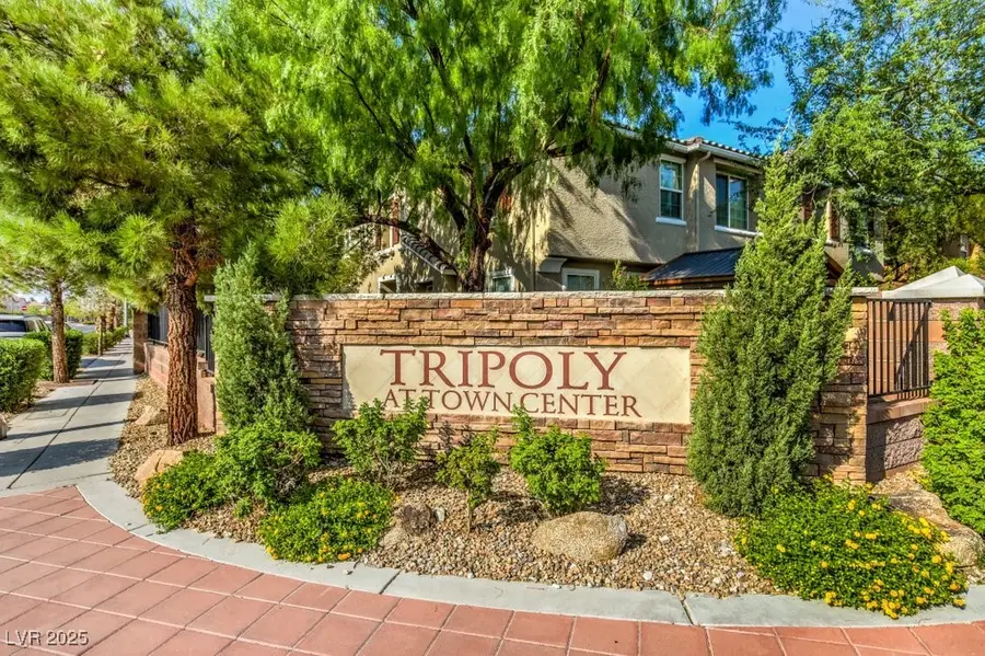 9116 Alpine Grove Avenue #102, Las Vegas, NV 89149 - Image #3