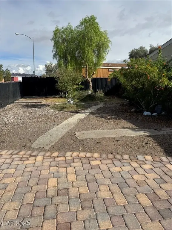 5252 Nevada Avenue, Las Vegas, NV 89122 - Image #3