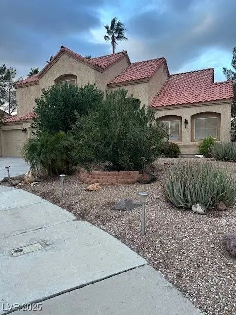 1741 Saddleback Court, Henderson, NV 89014 - Image #3