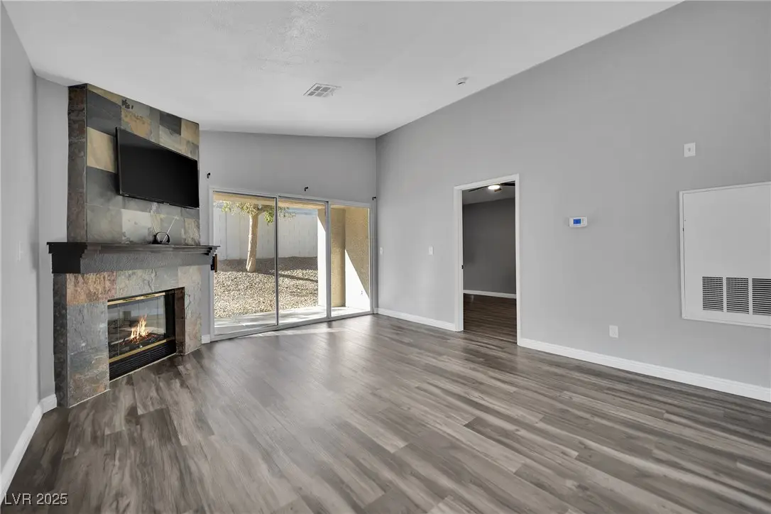 549 Yacht Harbor Drive, Las Vegas, NV 89145 - Image #1