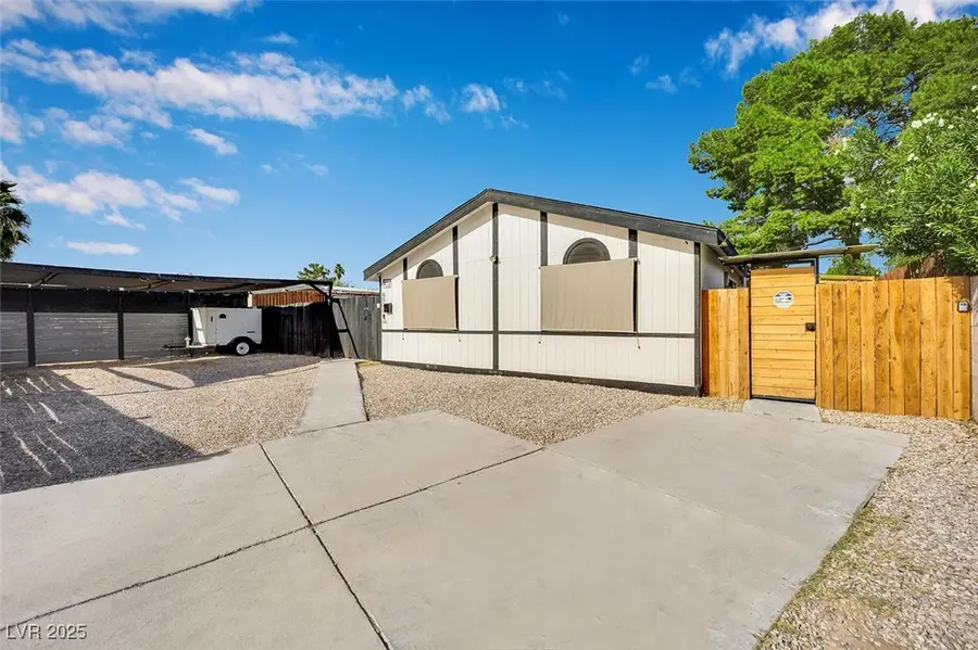 4906 Mar Vista Way, Las Vegas, NV 89121 - Image #2