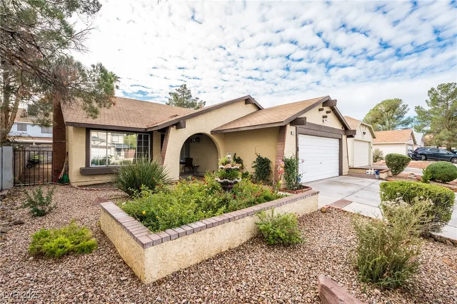 6217 Carmen Boulevard, Las Vegas, NV 89108 - Image #2