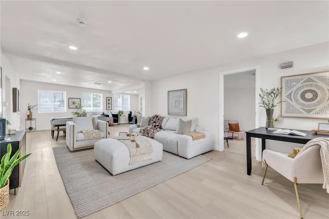 1506 E Saint Louis Avenue, Las Vegas, NV 89104 - Image #1