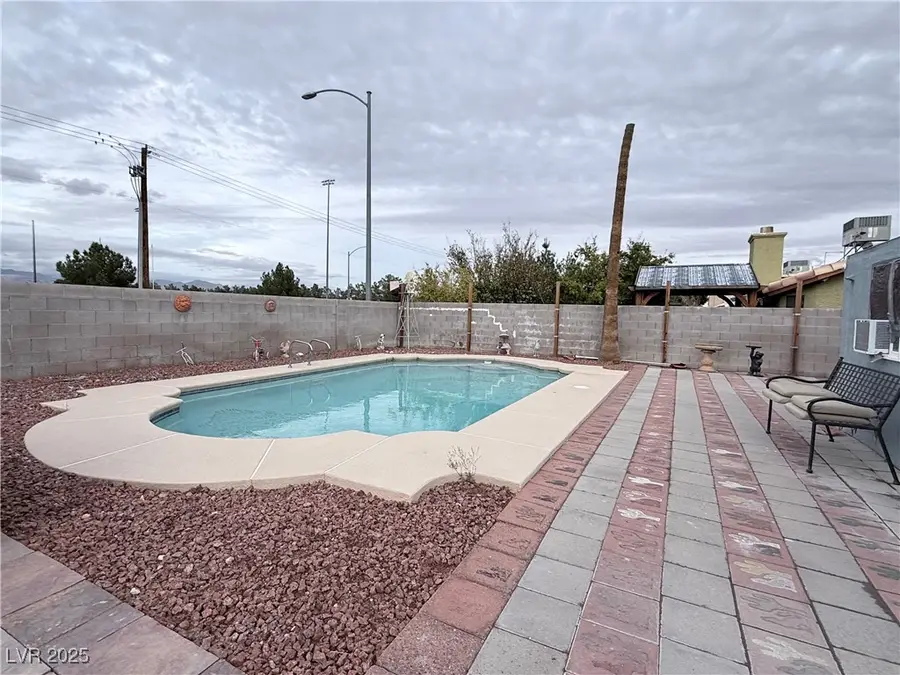 3004 Kenner Drive, North Las Vegas, NV 89032 - Image #3