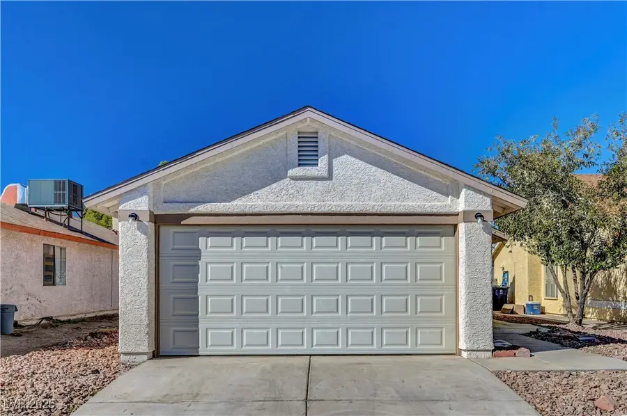 4416 Bristol Manor Drive, Las Vegas, NV 89108 - Image #2