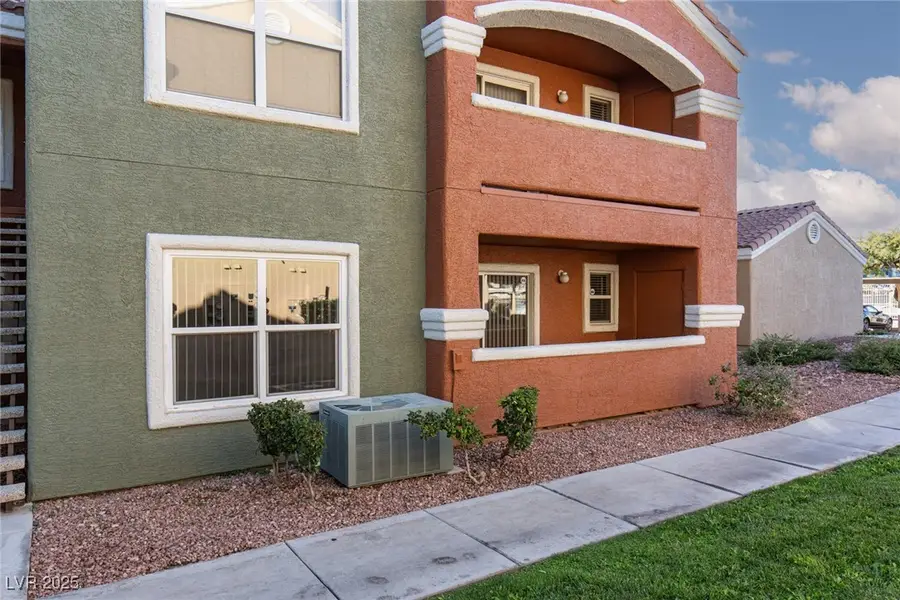 8101 W Flamingo Road #1044, Las Vegas, NV 89147 - Image #2