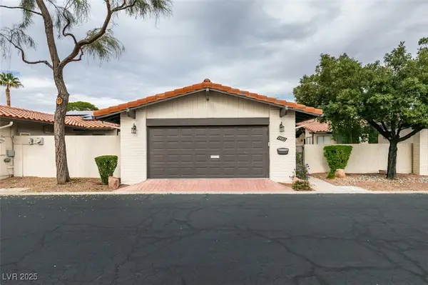 2482 Swan Lane, Las Vegas, NV 89121
