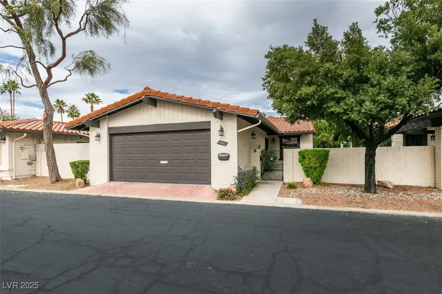 2482 Swan Lane, Las Vegas, NV 89121 - Image #2