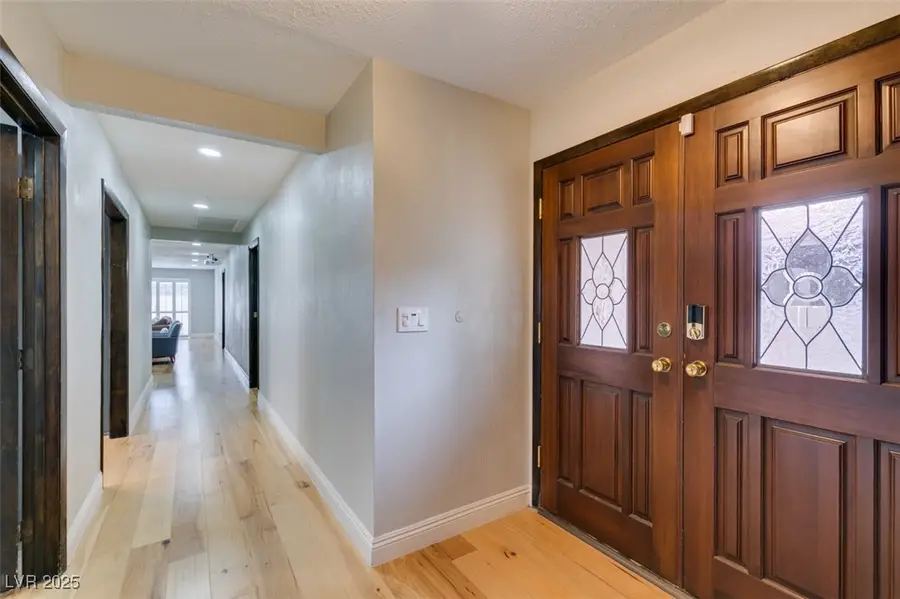 2482 Swan Lane, Las Vegas, NV 89121 - Image #3