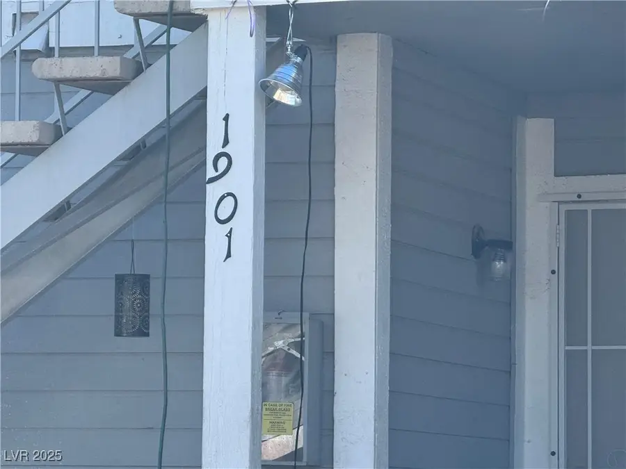 1901 Dwarf Star Drive, Las Vegas, NV 89115 - Image #2