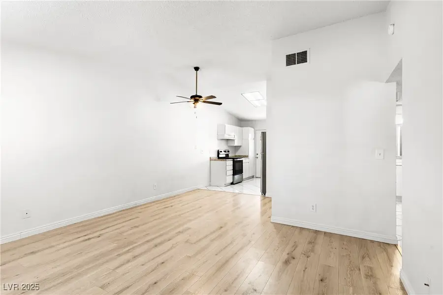 4274 Rollingstone Drive, Las Vegas, NV 89103 - Image #3