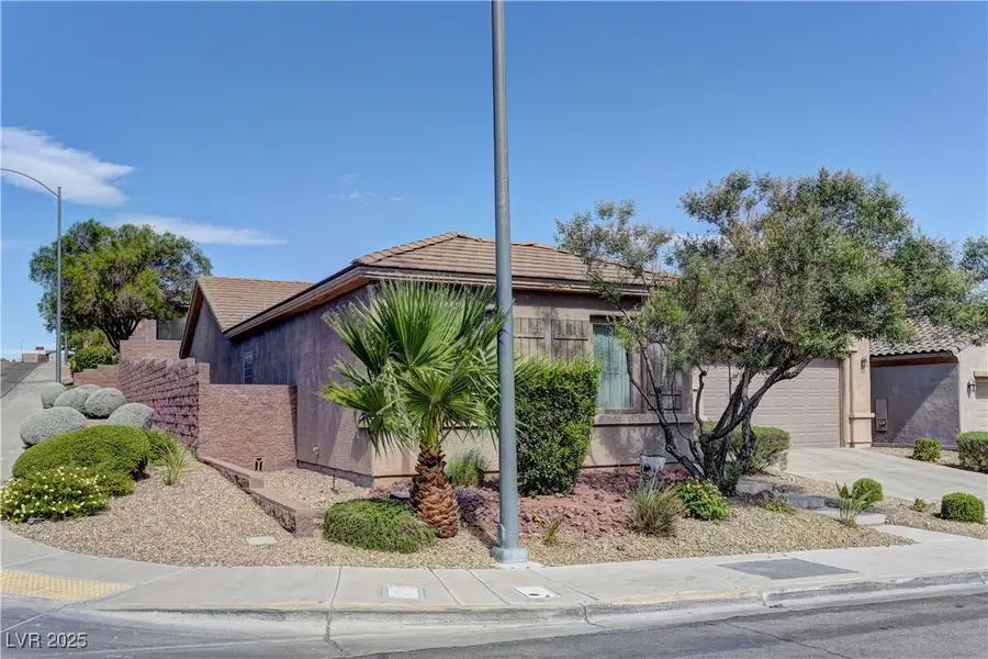 225 Palmetto Pointe Drive, Henderson, NV 89012 - Image #3