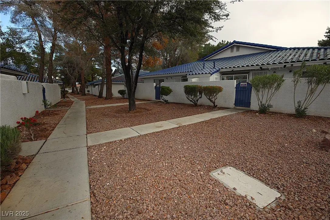 2112 Willowbury Drive #B, Las Vegas, NV 89108 - Image #1