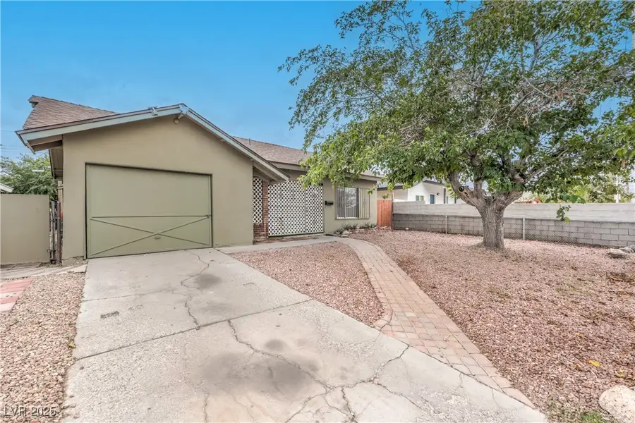 3605 Broadway Avenue, North Las Vegas, NV 89030 - Image #2