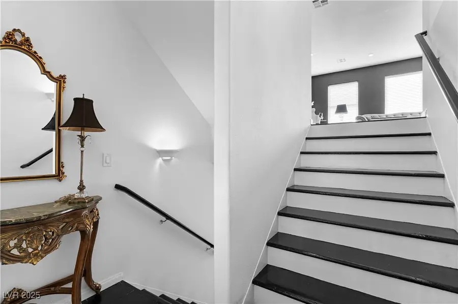 29 Marble Apex Avenue, North Las Vegas, NV 89031 - Image #3