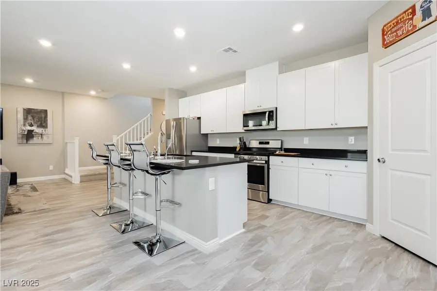 882 Cherry Glen Place, Las Vegas, NV 89138 - Image #3