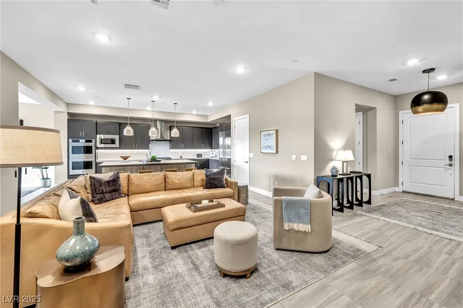 9141 Las Manaitas Avenue #202, Las Vegas, NV 89144 - Image #3