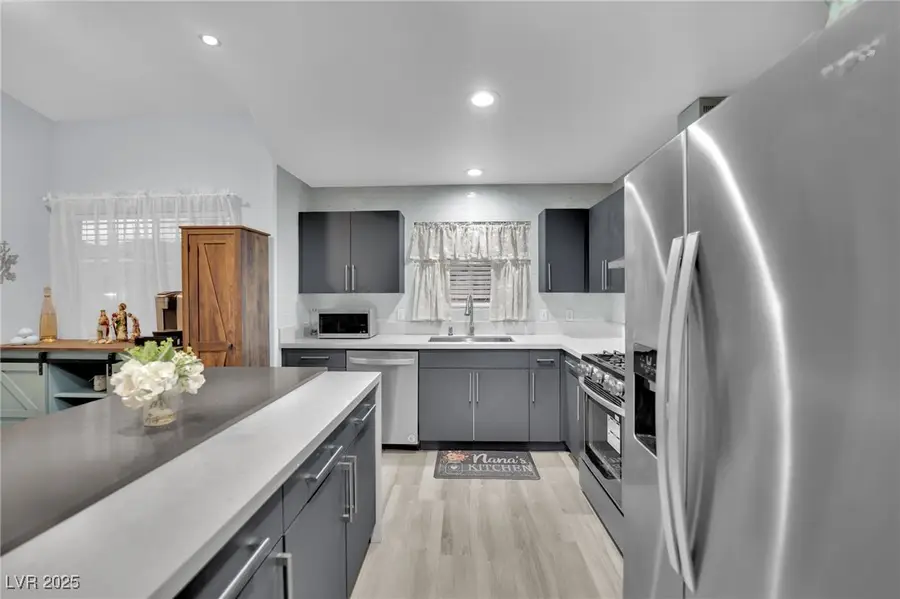 352 Amber Pine Street #202, Las Vegas, NV 89144 - Image #3