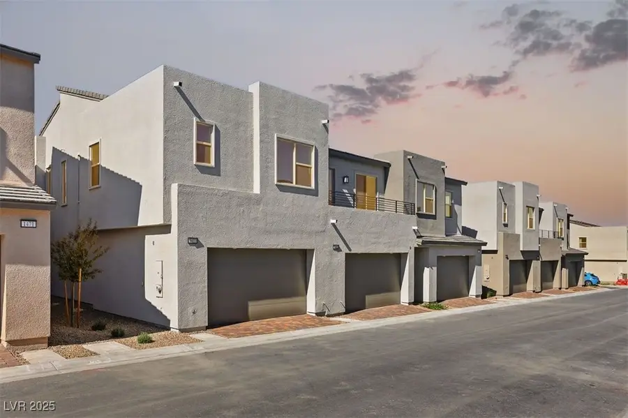 1477 Hopeful Lark Lane, Las Vegas, NV 89138 - Image #2